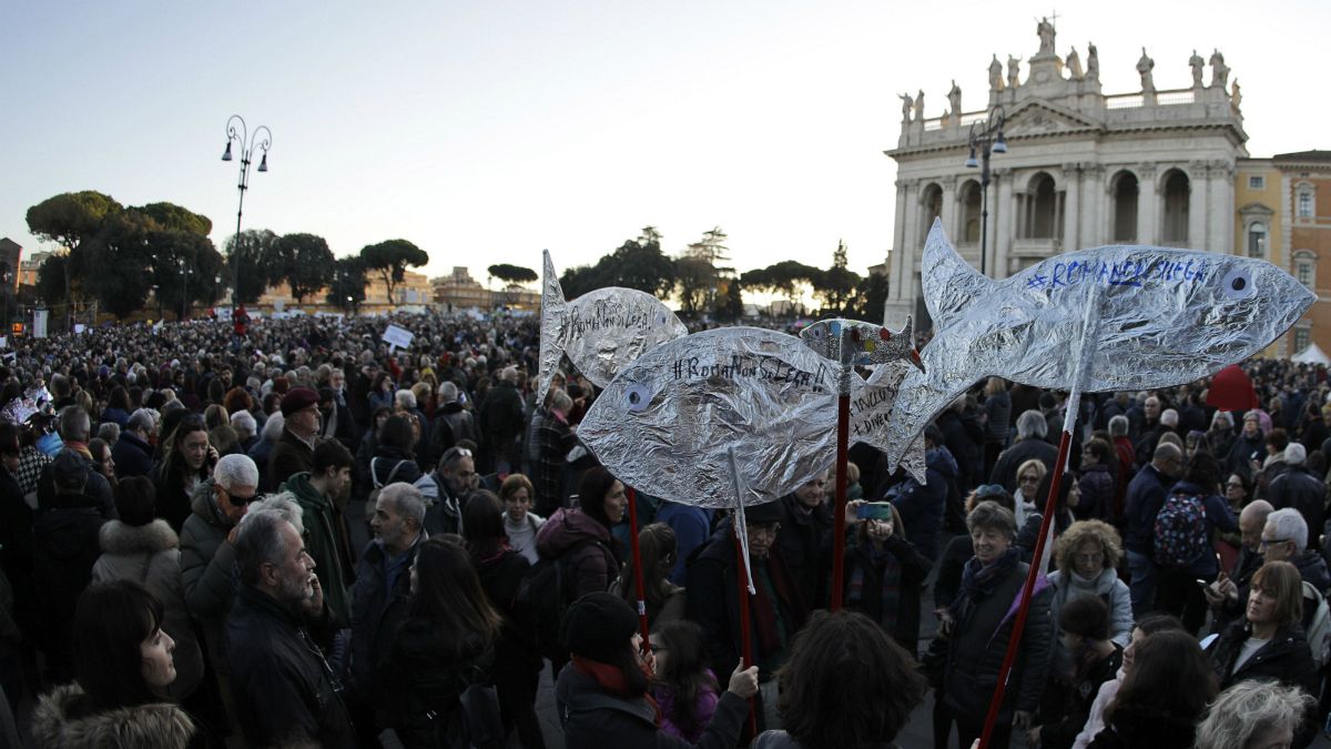 تظاهرات ساردین ها در ایتالیا