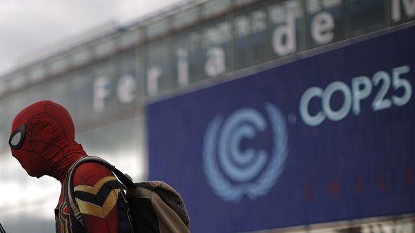 COP25: España logra "in extremis" un compromiso más ambicioso para reducir las emisiones de CO2 COP25: España logra "in extremis" un compromiso más ambicioso para reducir las emisiones de CO2