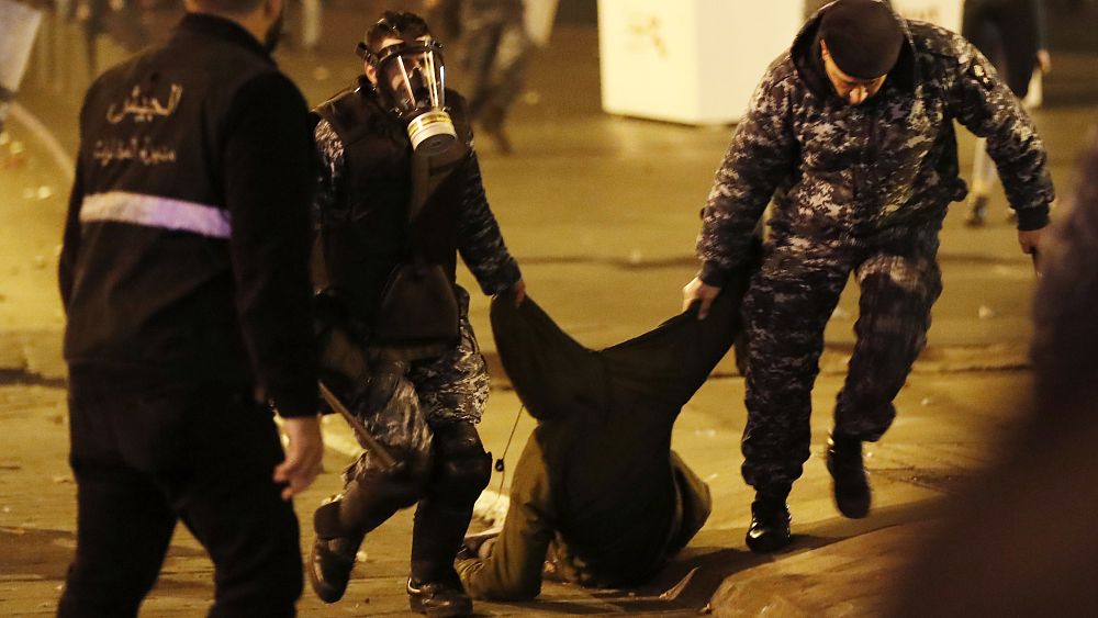 Crise au Liban : de nouveaux heurts entre la police et les manifestants