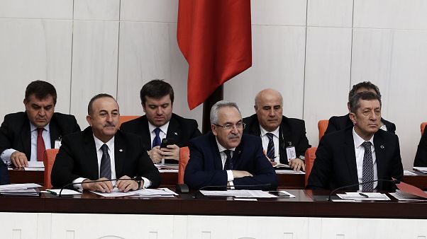 Dışişleri Bakanı Mevlüt Çavuşoğlu ve Milli Eğitim Bakanı Ziya Selçuk Dışişleri Bakanı Mevlüt Çavuşoğlu ve Milli Eğitim Bakanı Ziya Selçuk