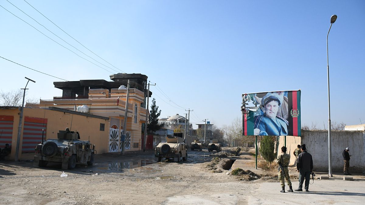 گزارش یورونیوز از درگیری مسلحانه در مزار شریف؛ کابل به‌دنبال قیصاری