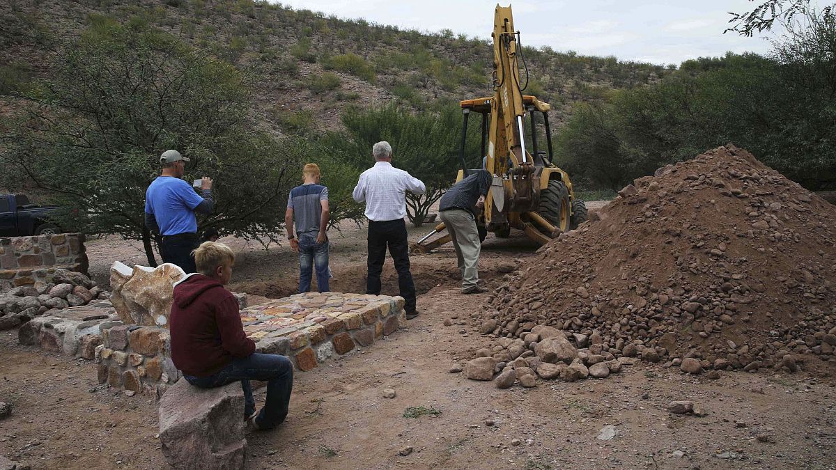Meksika'da toplu mezar daha bulundu: En az 50 kişinin kimlik tespit çalışmaları sürüyor