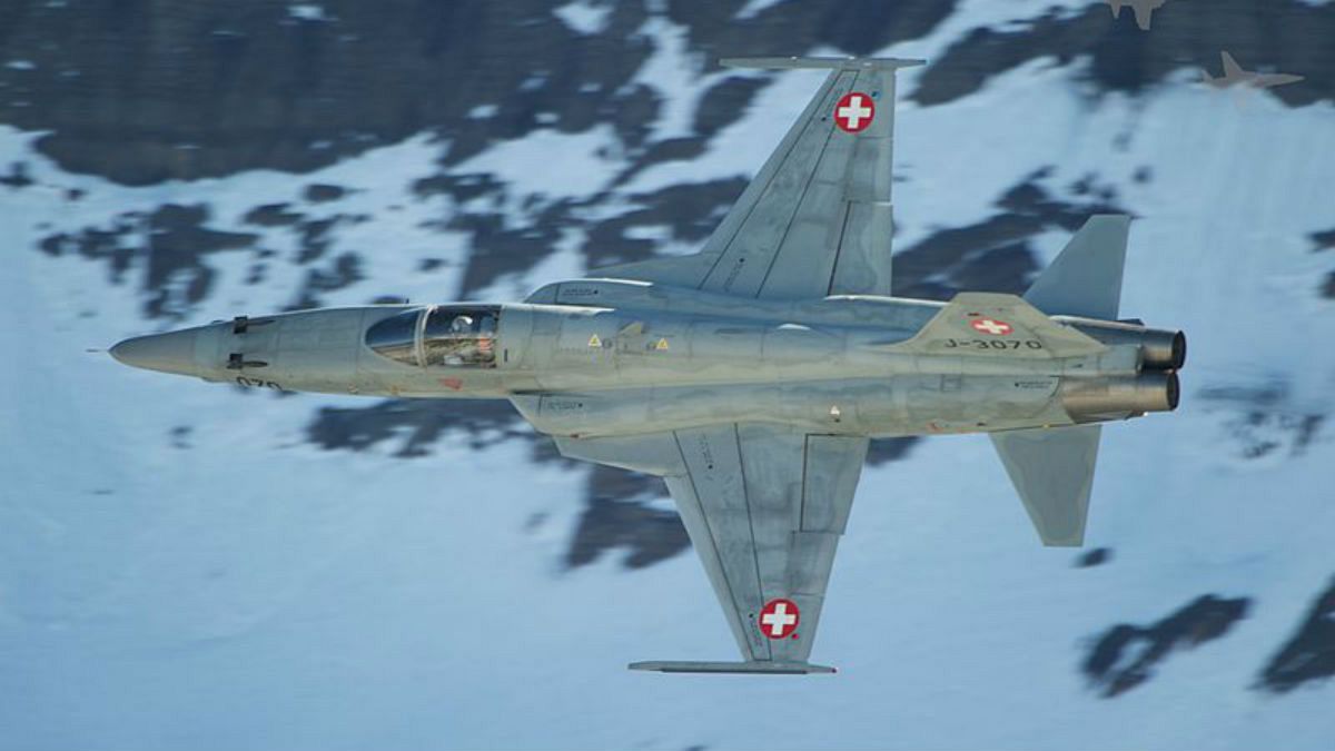 آمریکا به دنبال خرید جنگنده‌های قدیمی سوئیس