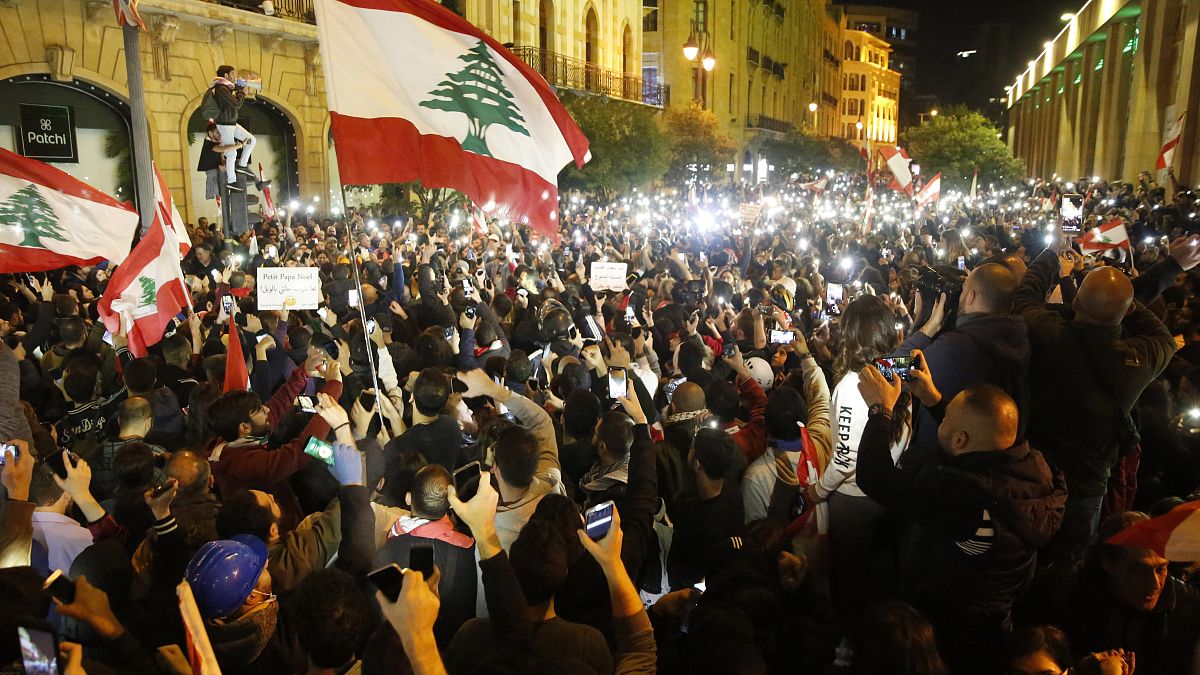 Segunda jornada de protestas violentas en el Líbano