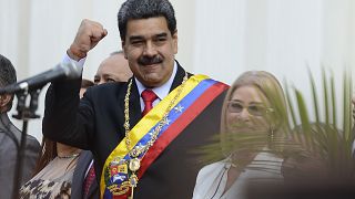 Мадуро сообщил, что выписан ордер на арест лидера оппозиции Гуайдо