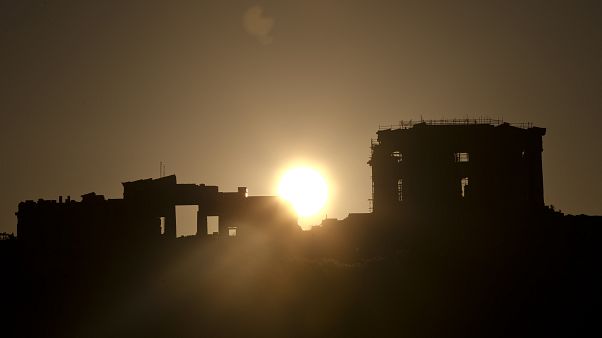«Θερμή εισβολή»: Έως και 20 βαθμούς η θερμοκρασία «Θερμή εισβολή»: Έως και 20 βαθμούς η θερμοκρασία