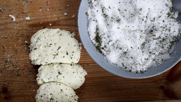 Χαλούμι: Ο «λευκός χρυσός» της Κύπρου στη δίνη της πολιτικής! Χαλούμι: Ο «λευκός χρυσός» της Κύπρου στη δίνη της πολιτικής!