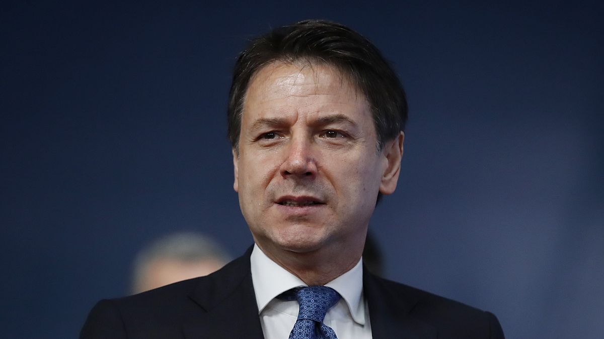Primeiro-ministro italiano preparado para "maratona política"