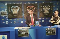 Trittico di scimmie contro il razzismo, la Lega Serie A si scusa