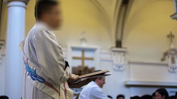 Arjantin'de cinsel istismarla suçlanan rahip intihar etti Arjantin'de cinsel istismarla suçlanan rahip intihar etti