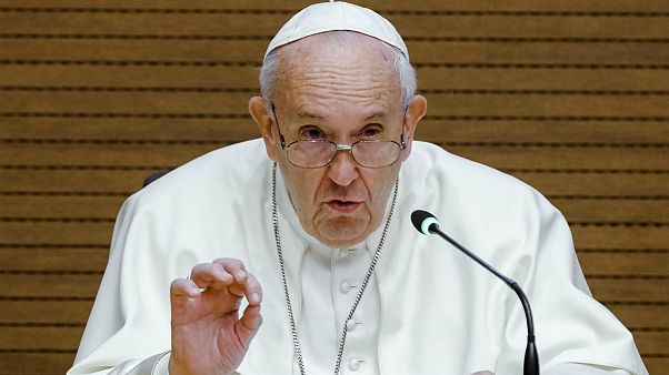 Sumo Pontífice abriu os segredos da Igreja às investigações de crimes sexuais Sumo Pontífice abriu os segredos da Igreja às investigações de crimes sexuais