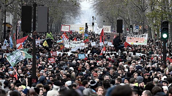 Une partie du cortège de la manifestation à Paris, le 17 décembre 2019 Une partie du cortège de la manifestation à Paris, le 17 décembre 2019