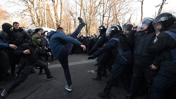 Kiev, manifestazioni contro la riforma Zelensky che autorizza la vendita dei terreni agricoli Kiev, manifestazioni contro la riforma Zelensky che autorizza la vendita dei terreni agricoli