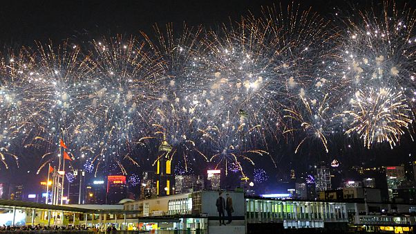 Hong Kong yönetimi geleneksel yılbaşı havai fişek gösterileri güvenlik endişesiyle iptal etti Hong Kong yönetimi geleneksel yılbaşı havai fişek gösterileri güvenlik endişesiyle iptal etti