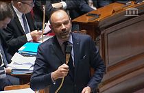 Retraites : Emmanuel Macron disposé à des "améliorations", Edouard Philippe reçoit les syndicats