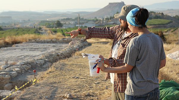 5700 yıllık sakızla ilk kez o dönemde yaşayan bir insanın gen haritası çıkarıldı 5700 yıllık sakızla ilk kez o dönemde yaşayan bir insanın gen haritası çıkarıldı