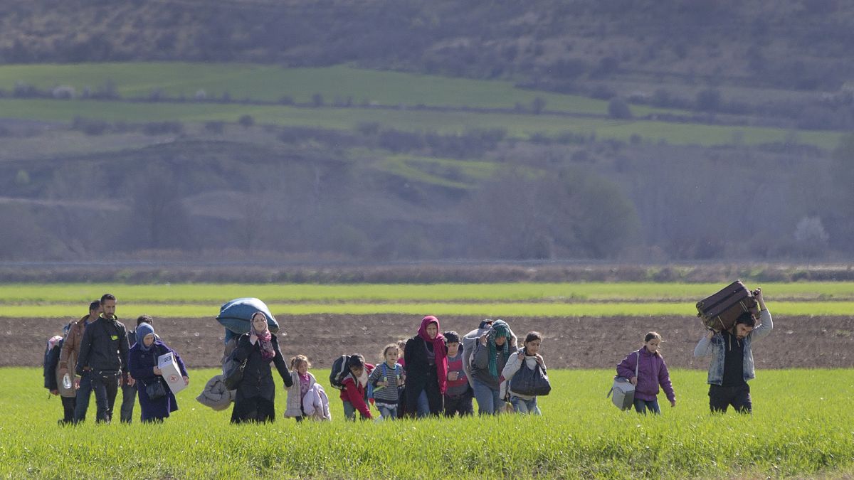 Yunanistan'a giren Suriyeli mülteciler