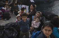Yunanistan'da kamplarda kalan mülteciler