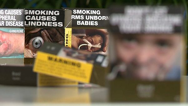 Pour la première fois, le nombre d'hommes fumeurs baisse dans le monde Pour la première fois, le nombre d'hommes fumeurs baisse dans le monde