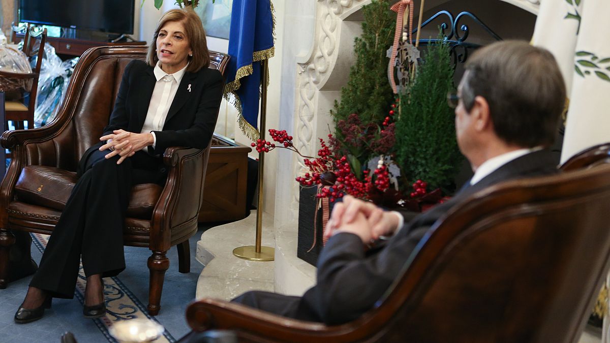 Ο Πρόεδρος της Κυπριακής Δημοκρατίας Νίκος Αναστασιάδης δέχεται την Επίτροπο της ΕΕ για την Υγεία και την Ασφάλεια Τροφίμων κα Στέλλα Κυριακίδου