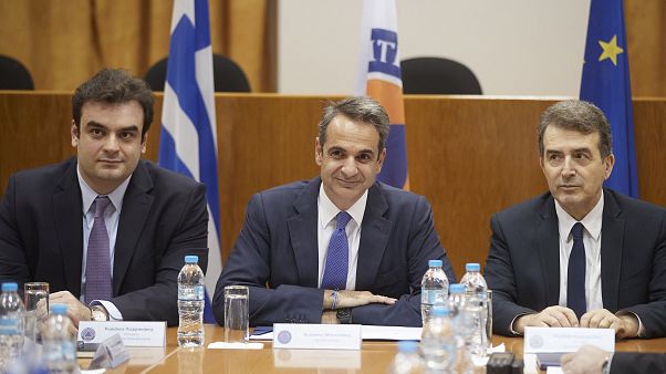 Κυρ. Μητσοτάκης: «Από την Πρωτοχρονιά ξεκινάει η λειτουργία του 112» Κυρ. Μητσοτάκης: «Από την Πρωτοχρονιά ξεκινάει η λειτουργία του 112»