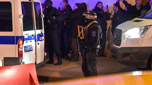Μόσχα: "Τρομοκρατική ενέργεια" στο κτίριο της FSB Μόσχα: "Τρομοκρατική ενέργεια" στο κτίριο της FSB