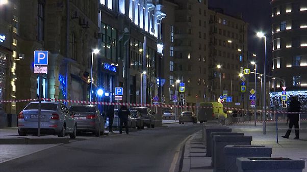 Amatőr videó: lövések Moszkva központjában Amatőr videó: lövések Moszkva központjában