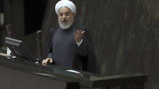 روحاني يقوم  بأول زيارة لرئيس إيراني إلى اليابان منذ أكثر من عقدين