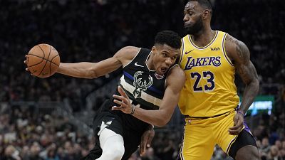 NBA: Εκπληκτικός Αντετοκούνμπο, ηγέτης στη νίκη των Μπακς επί των Λέικερς του ΛεΜπρόν