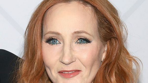 Shitstorm gegen JK Rowling wegen Transgender-Streit: 10 Tweets Shitstorm gegen JK Rowling wegen Transgender-Streit: 10 Tweets