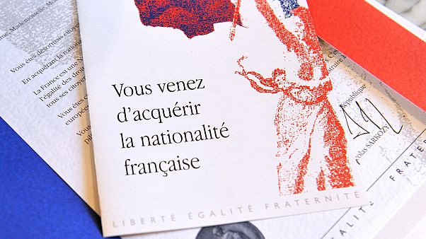 Fransız vatandaşlık testinde hangi sorular soruluyor? Fransız vatandaşlık testinde hangi sorular soruluyor?