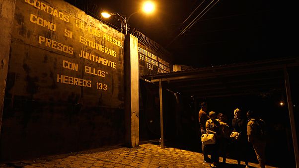 Honduras'ta hapishanede isyan çıktı: 18 mahkum öldü, 16 yaralı Honduras'ta hapishanede isyan çıktı: 18 mahkum öldü, 16 yaralı