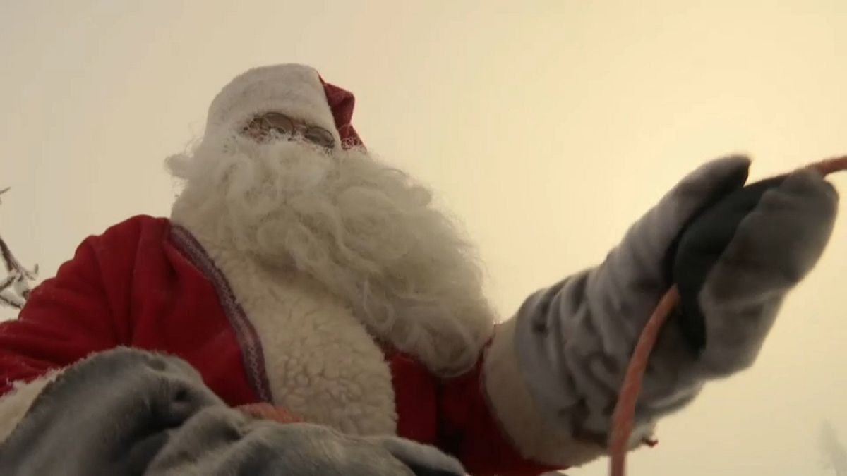 Babbo Natale è partito dalla Lapponia, sta arrivando!