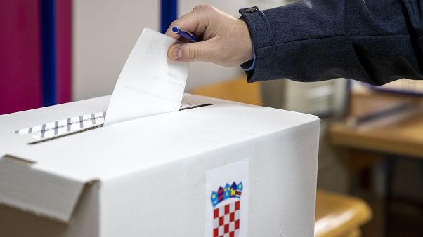 Σε δεύτερο γύρο οι προεδρικές εκλογές Σε δεύτερο γύρο οι προεδρικές εκλογές