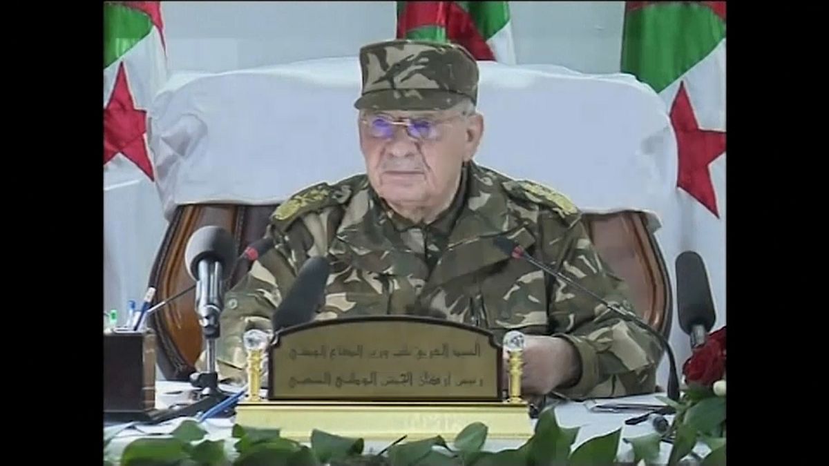 Algeriens Armeechef Salah mit 79 Jahren gestorben 