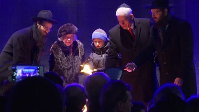 Hannukah: Germany's Jews celebrate the start of Festival of Lights