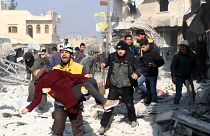 Suriye'de ordu birliklerinin İdlib'de sivil yerleşimlere yönelik hava saldırılarında 8 sivil hayatını kaybetti, en az 20 sivil yaralandı