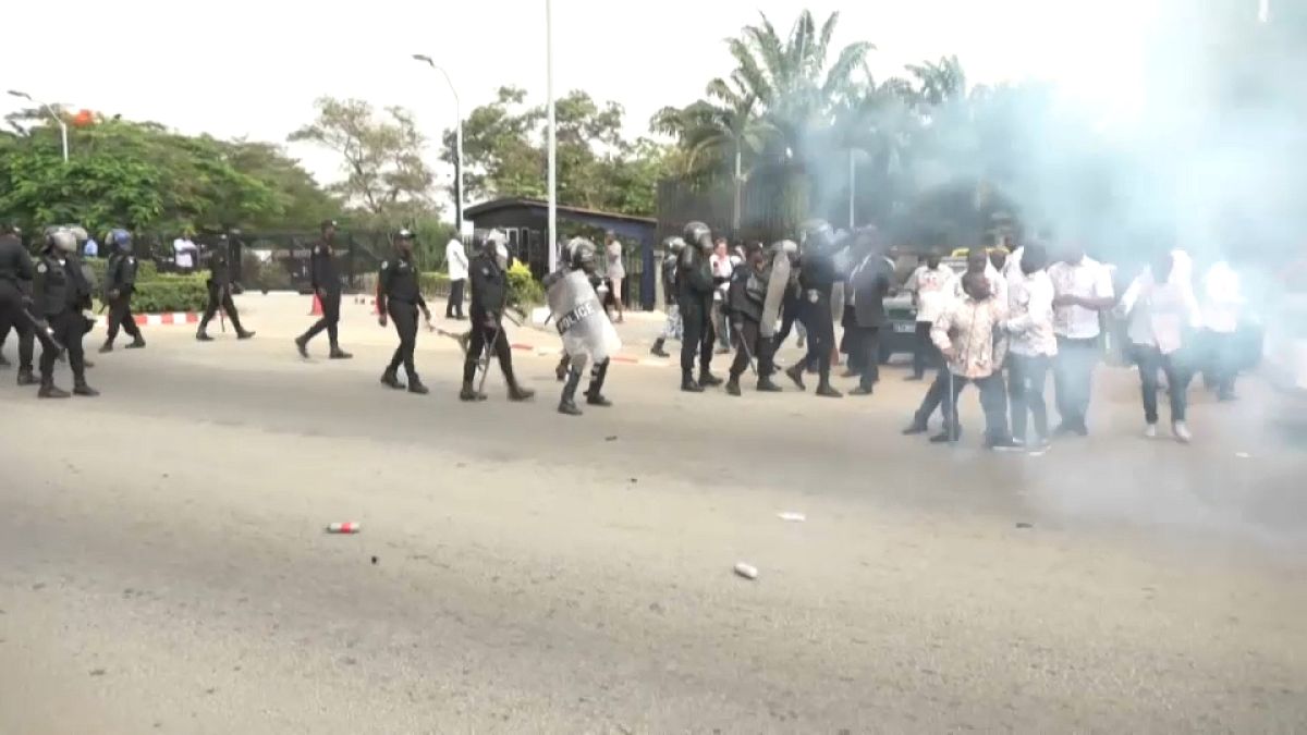 Costa D'Avorio: il candidato d'opposizione adesso è ricercato
