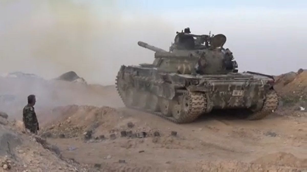Ofensiva síria avança na província de Idlib