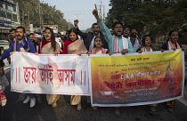 India propone una encuesta para frenar las protestas