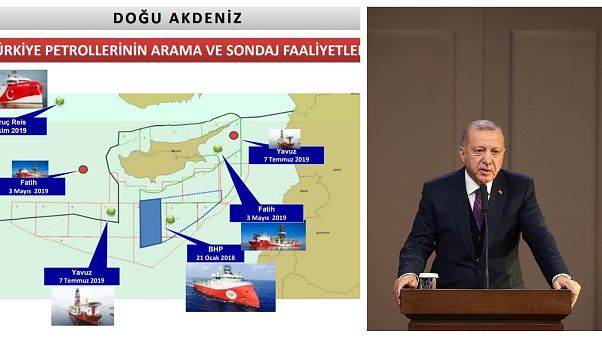 Με χάρτες και δηλώσεις η Τουρκία συντηρεί την ένταση στην Αν.Μεσόγειο Με χάρτες και δηλώσεις η Τουρκία συντηρεί την ένταση στην Αν.Μεσόγειο
