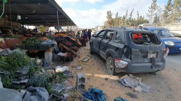 Libia: tra caos e diplomazie al lavoro per il cessate il fuoco Libia: tra caos e diplomazie al lavoro per il cessate il fuoco