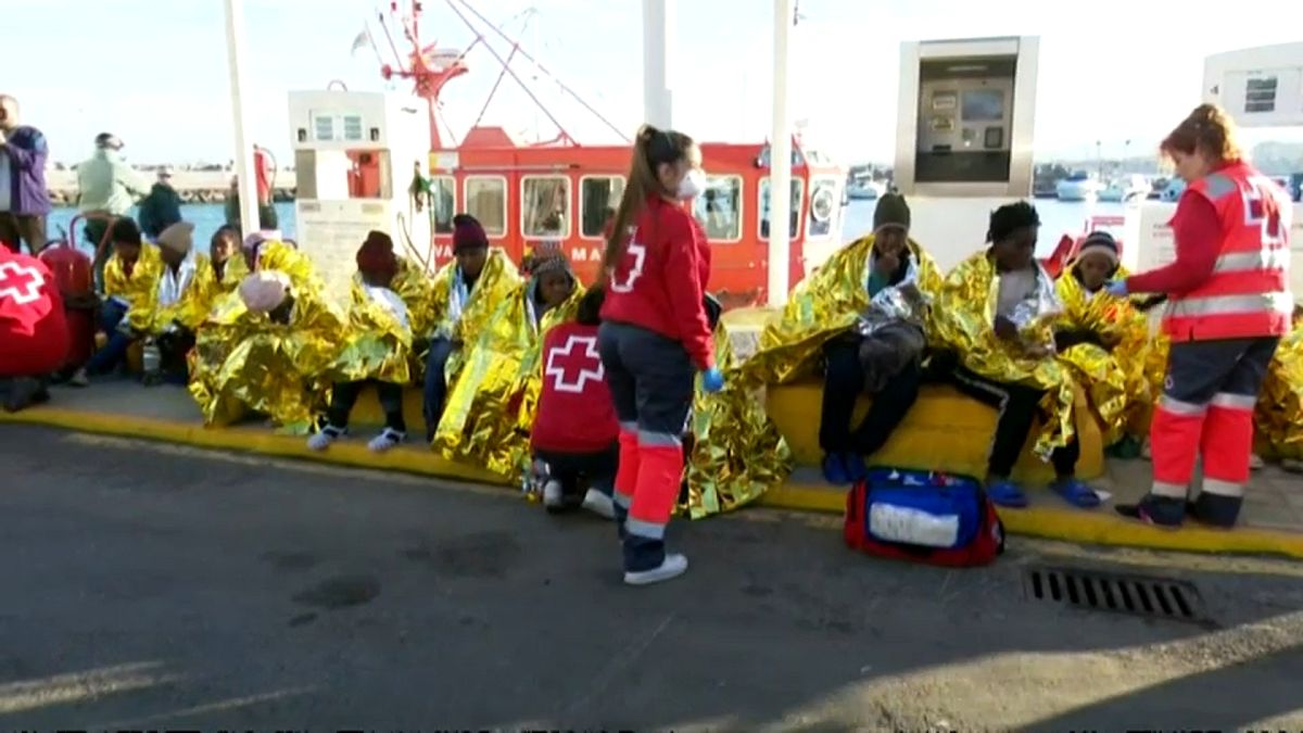 Rescatados 90 inmigrantes en las costas españolas