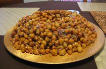 Un po' di "storia": le origini degli struffoli e San Gregorio Armeno