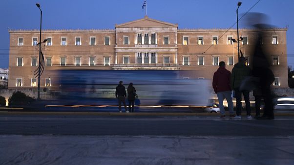Ελλάδα: Κλείνει τα μεσάνυχτα η πλατφόρμα για τις αιτήσεις του κοινωνικού μερίσματος Ελλάδα: Κλείνει τα μεσάνυχτα η πλατφόρμα για τις αιτήσεις του κοινωνικού μερίσματος