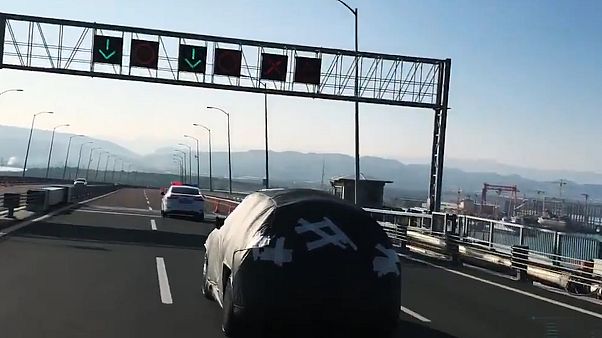Yerli Otomobil Yolda Kamuflajli Halde 15 Temmuz Sehitler Koprusu Nden Gecti Euronews