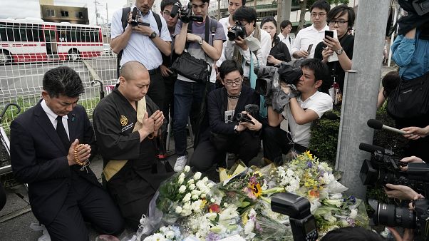 Japonya'da kundaklama mağdurları için başlatılan yardım kampanyasına 30 milyon dolar bağış Japonya'da kundaklama mağdurları için başlatılan yardım kampanyasına 30 milyon dolar bağış