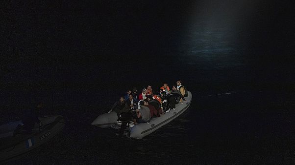 Αλεξανδρούπολη: Εντοπισμός και διάσωση 22 μεταναστών-προσφύγων Αλεξανδρούπολη: Εντοπισμός και διάσωση 22 μεταναστών-προσφύγων