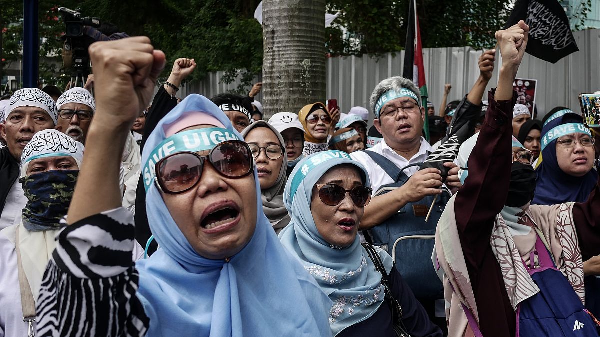 Endonezya'da Çin’in Uygurlara yönelik politikaları protesto edildi