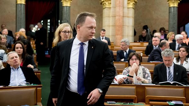Kumin Ferenc a parlamentben Kumin Ferenc a parlamentben